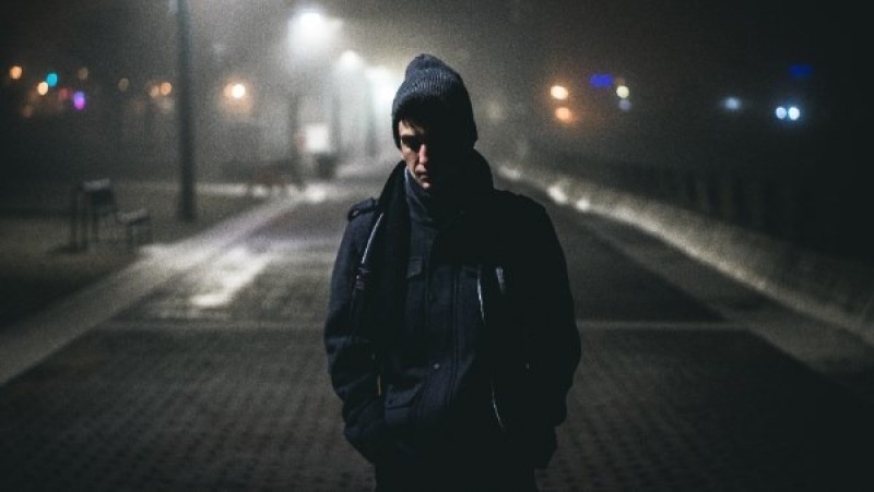 سر انتشار الترندات الحزينة في 2025