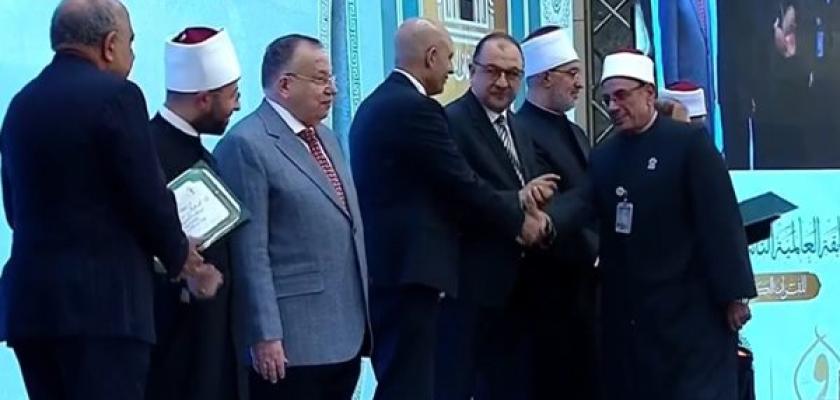 الرئيس السيسي يصرف 850 ألف جنيه جوائز تشجيعية للمشاركين في المسابقة العالمية للقرآن الكريم