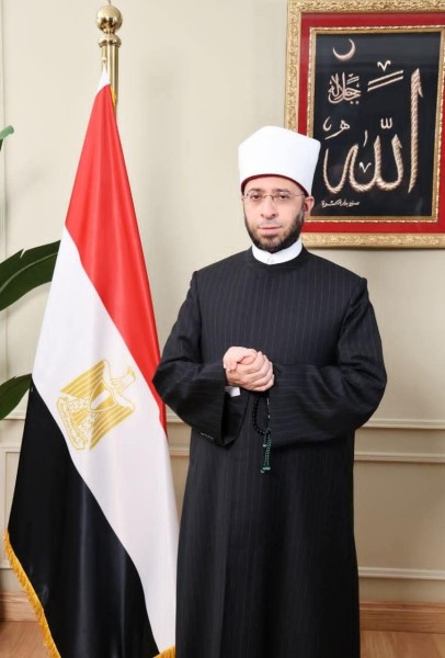 وزير الأوقاف يتقدم بالشكر والتقدير للصحفيين والإعلاميين المهتمين الداعمين