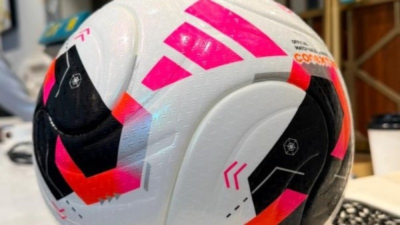 بيراميدز يستقبل الكرة الرسمية لبطولة كأس القارات للأندية