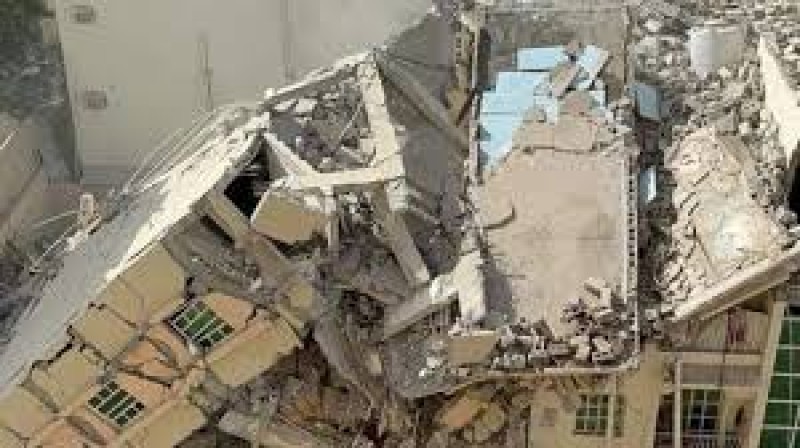 الجيزة والقاهرة تشهدان انهيار مبنيين في نفس الوقت وعدد من المصابين