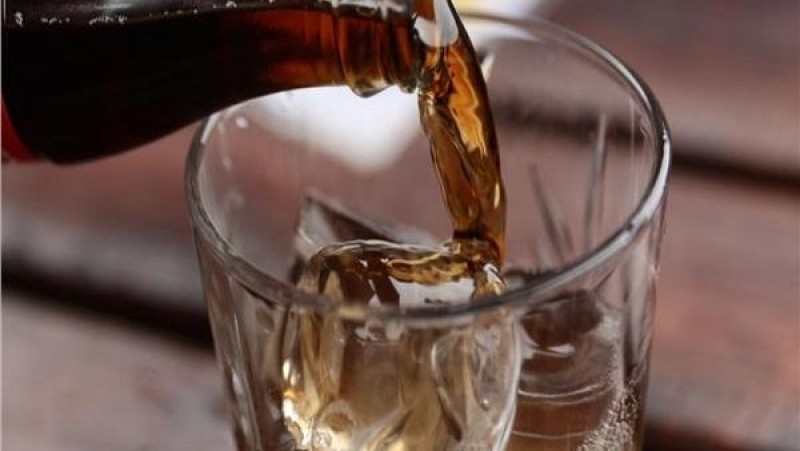 تشويه الأجنة وضعف العظام.. 5 مخاطر كارثية لمشروبات الدايت الغازية