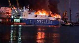 روسيا تهاجم سفينة تركية متجهة إلى مصر في البحر الأسود