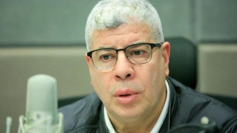 شوبير يكشف عن تواجد مهاجم جديد على رادار الأهلي