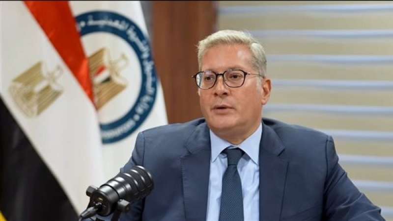 وزير البترول: قطاع البترول يتحول من التراجع إلى الاستقرار والزيادة التدريجية في الإنتاج