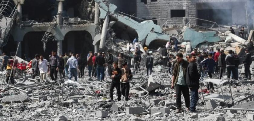 أمطار غزيرة تضرب غزة.. ودمار واسع في خيام الفلسطينيين