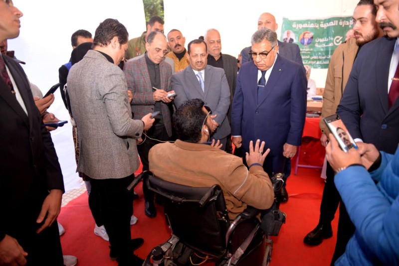 محافظ الدقهلية يتابع سير اللجان الانتخابية في اليوم الأول من جولة الإعادة في انتخابات مجلس النواب