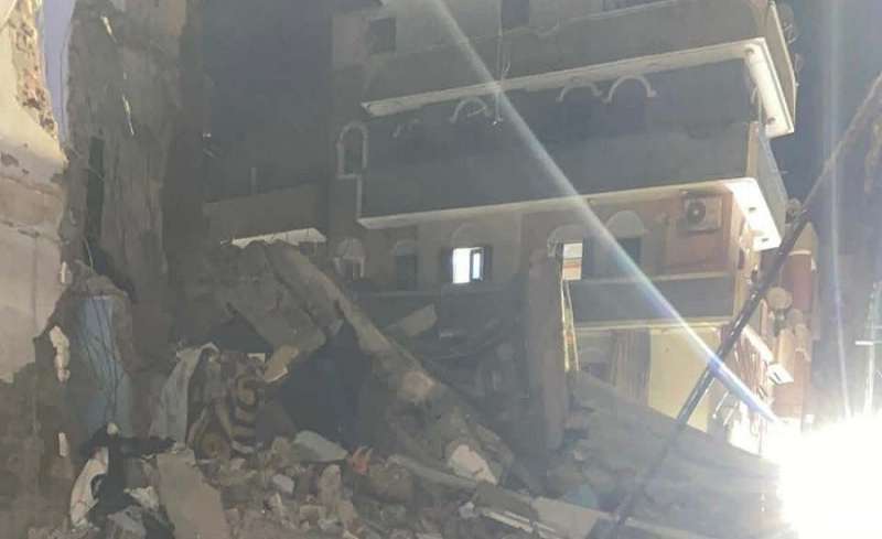 إصابة 5 أشخاص في انهيار منزل بالمنيا والمحافظ يتابع ميدانيًا