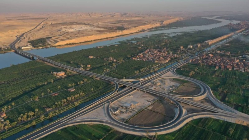 النقل: محور الفشن الحر يعزز ربط الشبكة القومية للطرق ويدعم الاستثمار