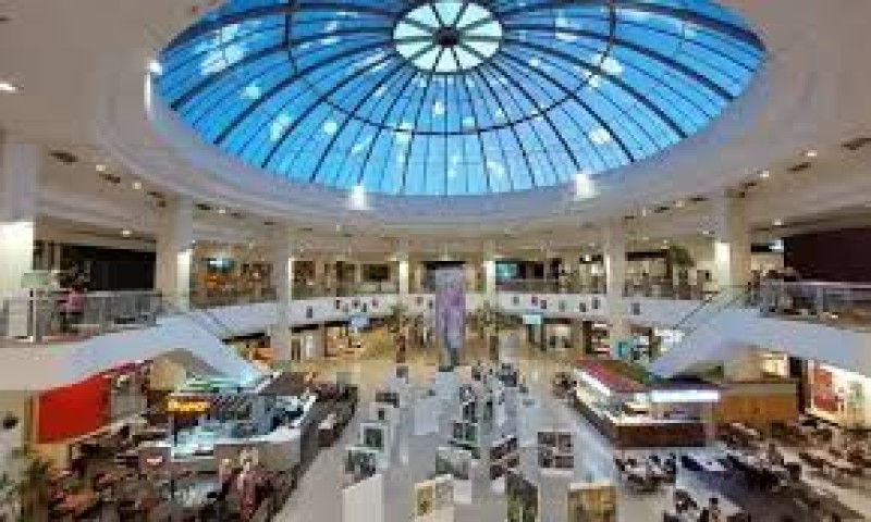 النيابة تحيل رجل أعمال وقيادات شركة للتزوير والاستيلاء على أموال المساهمين