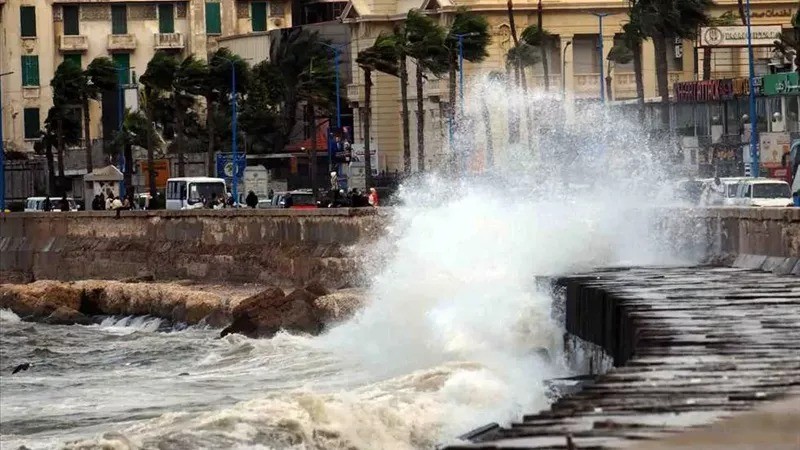 رياح شديدة وأمطار غزيرة.. موعد نوة عيد الميلاد بالإسكندرية