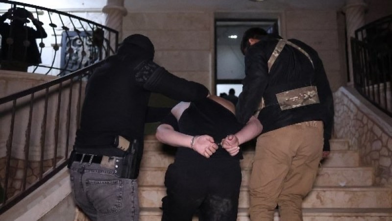 الداخلية السورية تحذر من التجنيد الإجباري وتؤكد حماية المدنيين في حلب