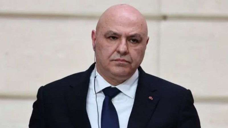 عون: شبح الحرب بات بعيدا عن لبنان