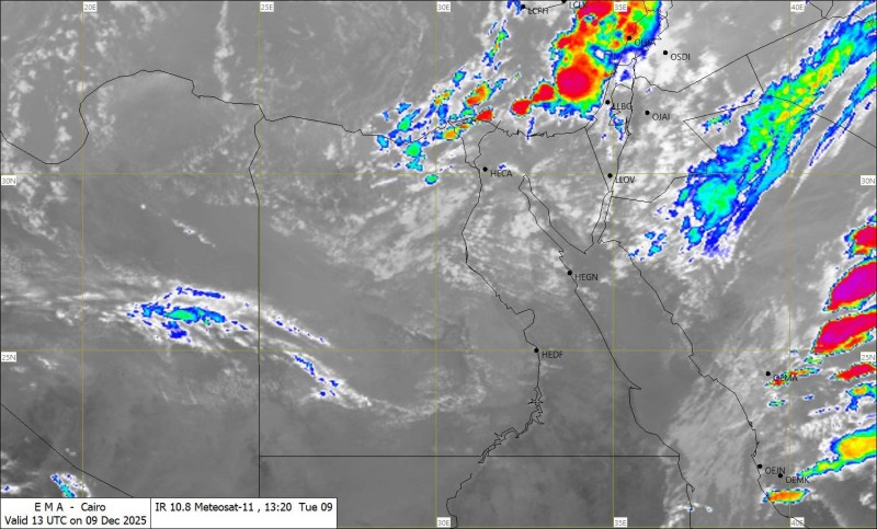 الطقس اليوم.. أمطار خفيفة بعد ساعات على هذه المحافظات