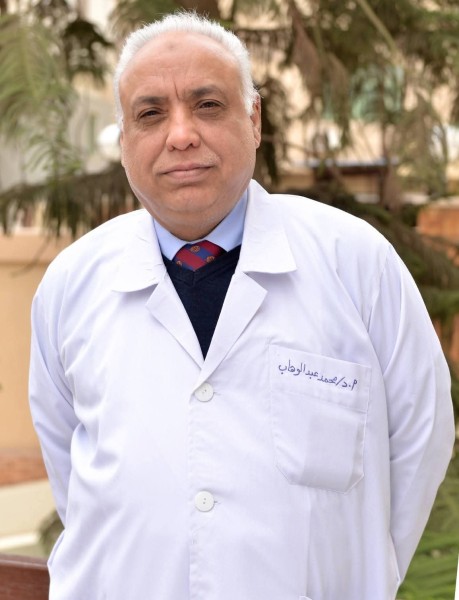 محافظ الدقهلية يهنّئ العالم الدكتور محمد عبدالوهاب لاختياره «رجل العام في مصر والشرق الأوسط»