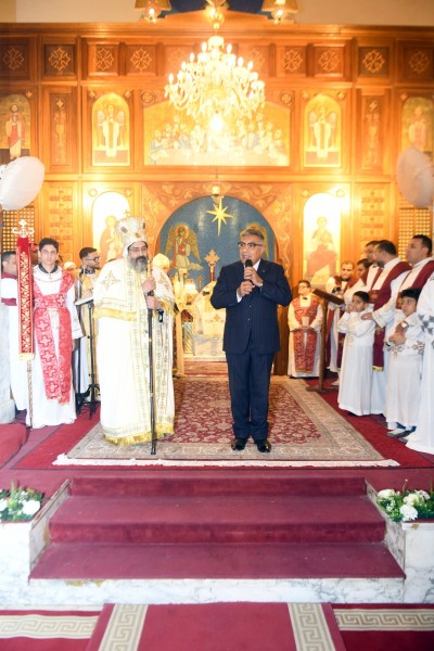 محافظ الدقهلية شهد قداس عيد الميلاد بمطرانية السيدة العذراء مريم والملاك ميخائيل بالمنصورة