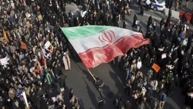 مقتل 5 أشخاص بينهم مدع عام خلال أعمال شغب شهدتها مدينة إسفراين بإيران