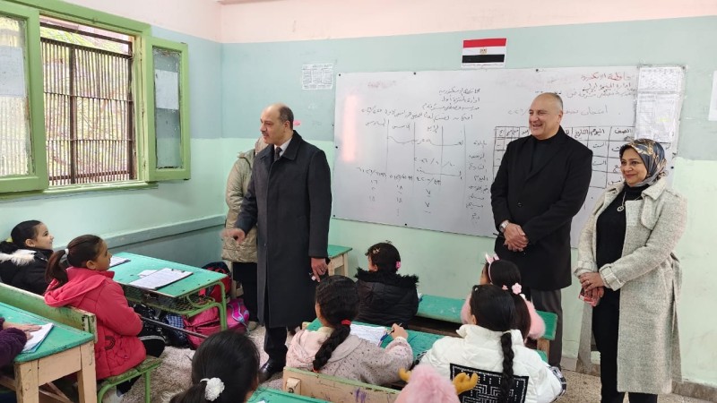 انطلاق امتحانات النقل بمدارس الإسكندرية (صور)