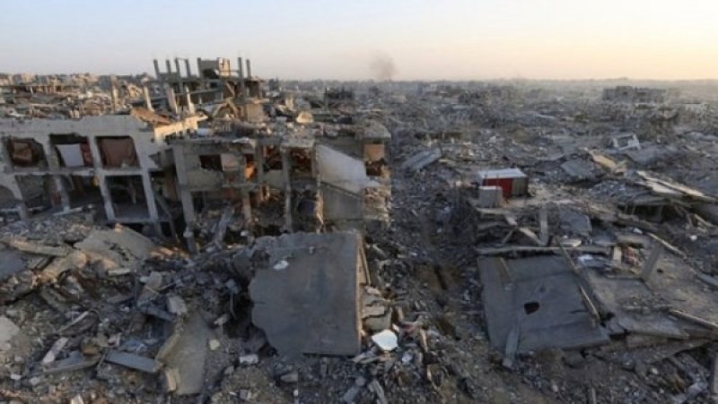 الاحتلال يواصل خروقاته بغارات وقصف مدفعي على أنحاء متفرقة في غزة