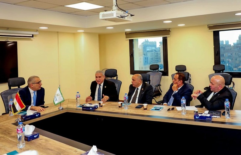 رئيس البنك الزراعي يلتقي أعضاء لجنة الزراعة بمجلس الشيوخ لبحث جهود التنمية الزراعية