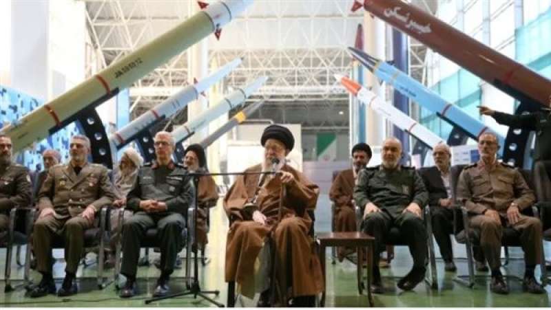 إيران تعلن جاهزية الرد العسكري وإسرائيل تستعد لحالة طوارئ صحية