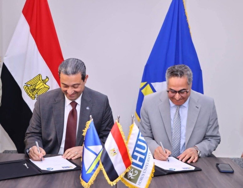 توقيع بروتوكول تعاون مشترك بين محافظ دمياط ورئيس جامعة حورس لدعم جهود المحافظة التنموية