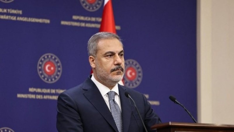 تركيا: نعارض الحل العسكري في إيران ولن نتهاون في استخدام العنف ضد طهران