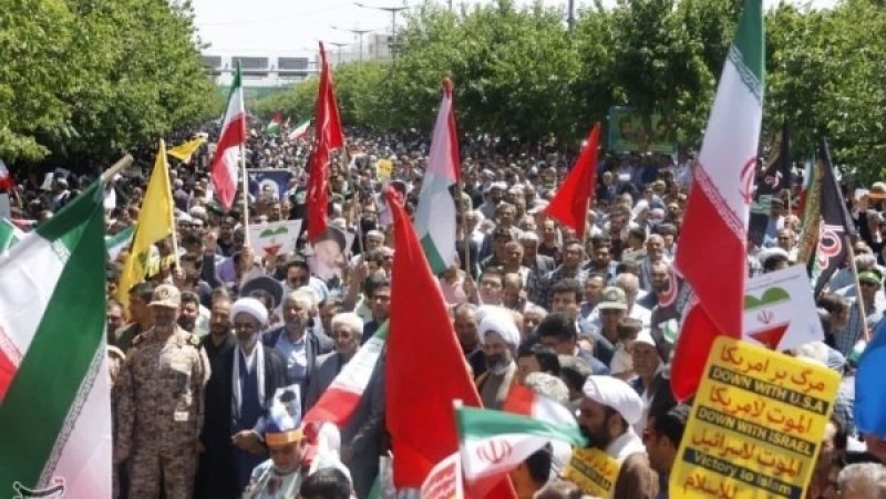 مصادر إيرانية: المشاركون في تخريب البلاد تقاضوا أموالا لإشعال الفوضى