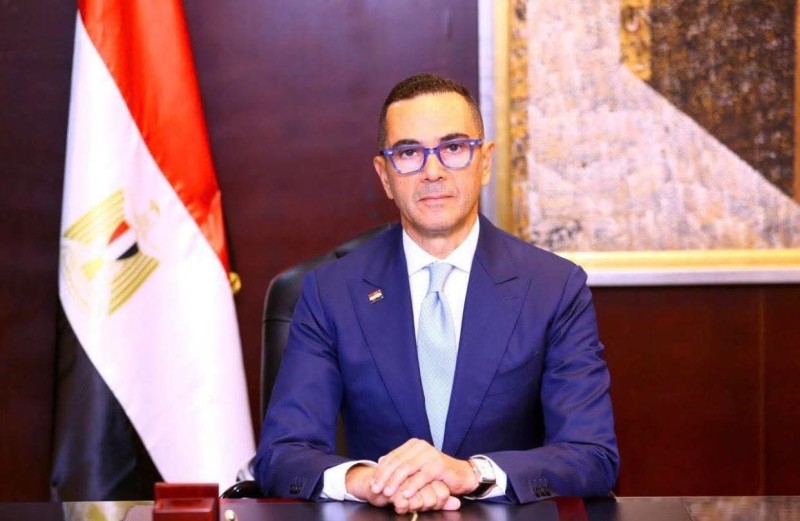 وزير الاستثمار والتجارة الخارجية يواصل جولاته الميدانية بالمحافظات لدعم وتشجيع  الاستثمار المحلي