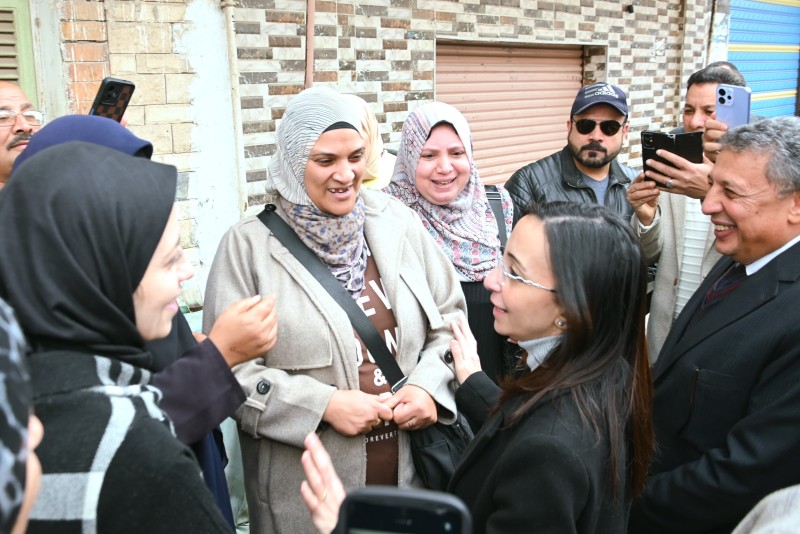 محافظ البحيرة تتفقد عددًا من اللجان بكفر الدوار لمتابعة سير الامتحانات وتوفير مناخ آمن ومنضبط