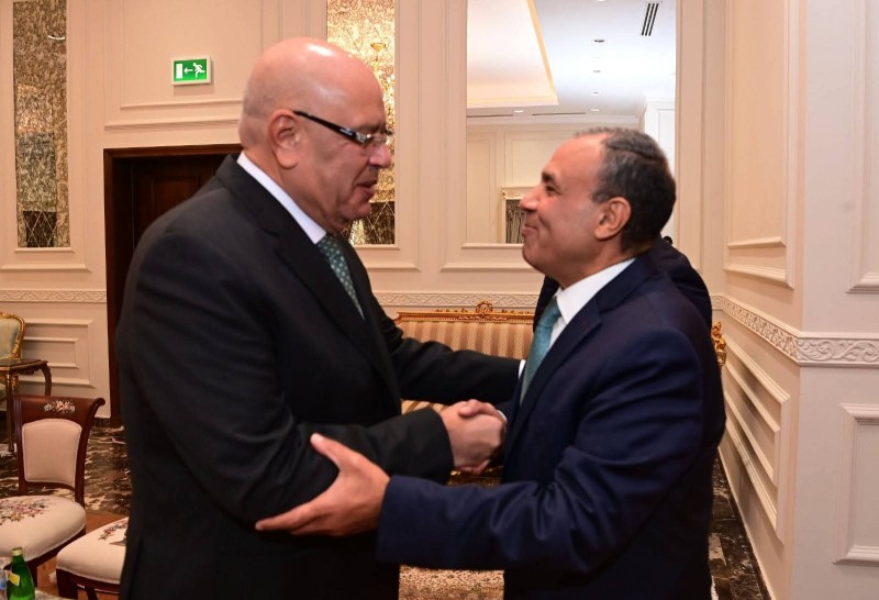 المستشار هشام بدوي رئيس مجلس النواب يستقبل وزير الخارجية