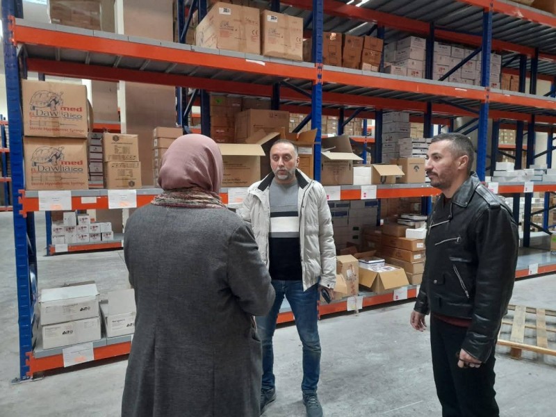 زيارة وكيل وزارة الصحة بشمال سيناء للمخزن الإقليمي للأدوية والمستلزمات الطبية بمنطقة الريسة