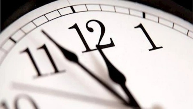 لا تعديل على الساعة القانونية خلال رمضان.. العمل بالتوقيت الصيفي في موعده المحدد