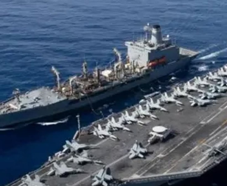 تحركات عسكرية جديدة ترفع منسوب الترقب في الشرق الأوسط ..حاملة طائرات أمريكية تقترب من المنطقة