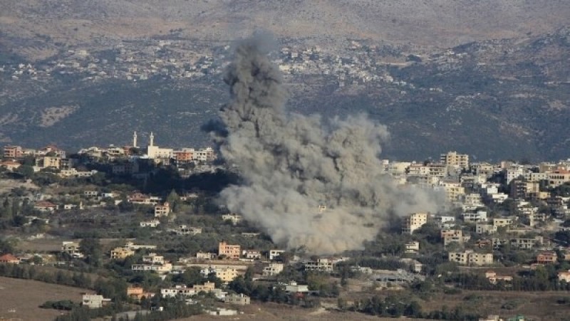 جيش الاحتلال يعلن شن غارات على أهداف تابعة لحزب الله في جنوب لبنان