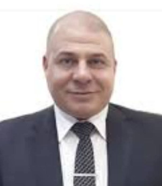 حقيقة ما يثار حول تعدي هاني عنتر وكيل وزارة التربية والتعليم بقنا علي موجه