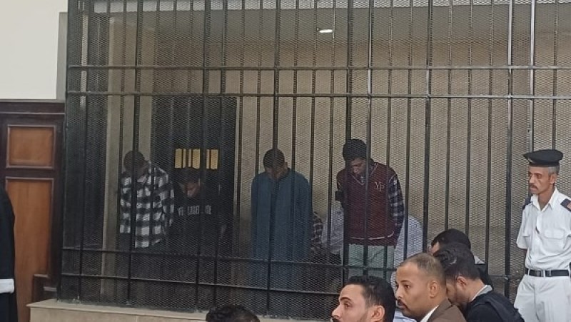 الإعدام شنقًا لـ3 متهمين والمؤبد وآخر 15 عامًا في جريمة ذبح طفل بأسيوط