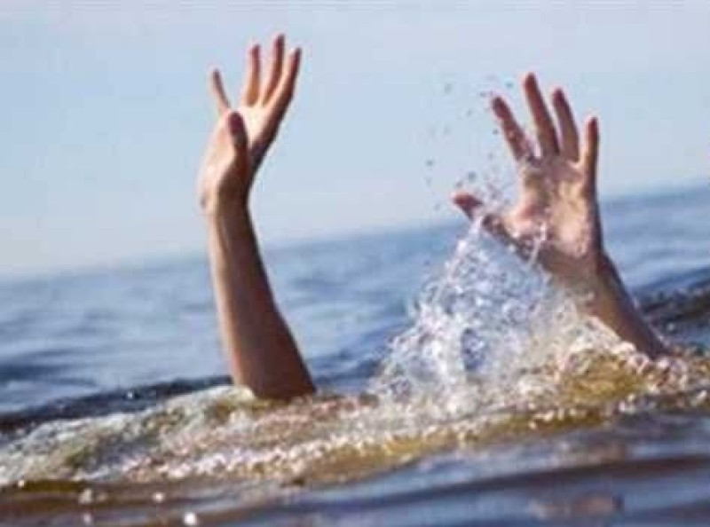 انتشال جثة غريق من المنصورة