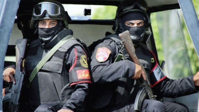 نصبوا على مواطنين .. القبض على مسئولي 5 شركات لإلحاق العمالة بالخارج