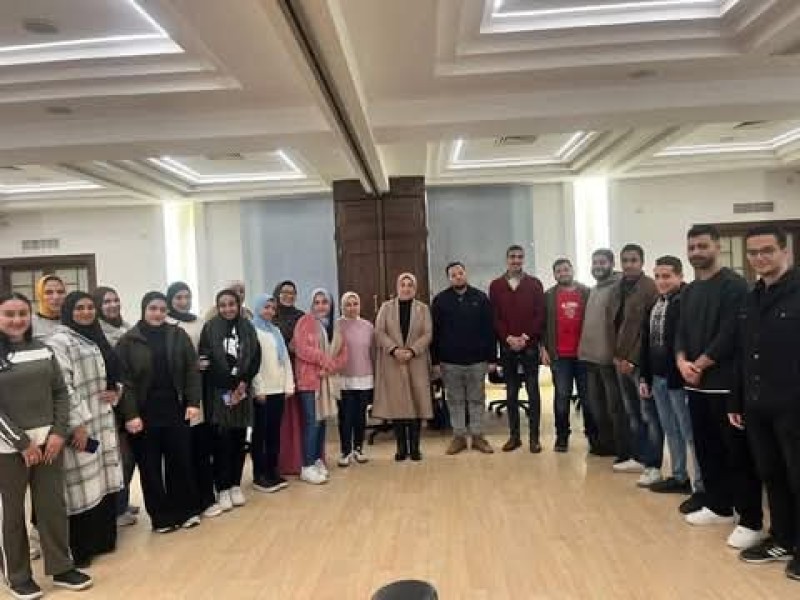 تأهيل الشباب لسوق العمل عبر برنامج «فرصتي »