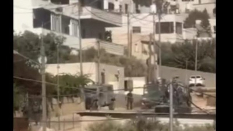 الاحتلال تفجر منزل عائلة الشهيد محمود عابد وتشن حملة اعتقالات واسعة