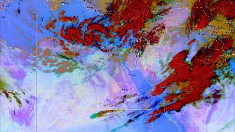 الأرصاد تحذر من تقلبات حادة.. الحرارة تنخفض غدًا ورياح مثيرة للأتربة تضرب القاهرة