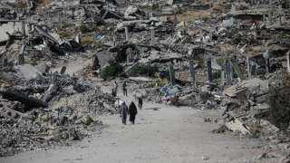 رغم سريان المرحلة الثانية من الاتفاق.. قصف للاحتلال وعمليات نسف وسط قطاع غزة