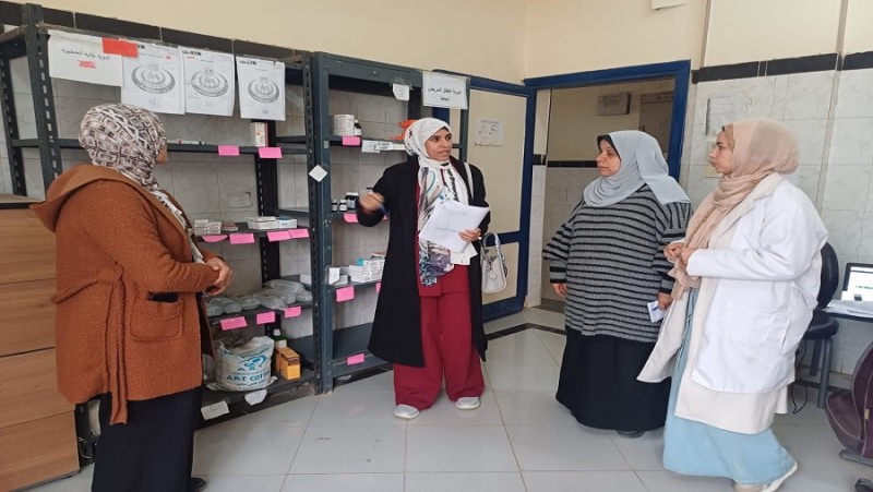 جولة مفاجئة تكشف مخالفات داخل 20 منشأة طبية بالمنيا