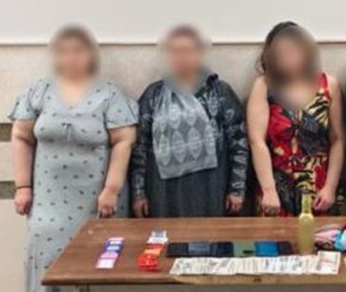 سقوط ”شبكة منافية للآداب” تقودها سيدة داخل مسكن بالمنصورة