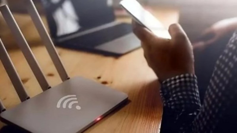 أسعار باقات الإنترنت الأرضي والمحمول في مصر اليوم