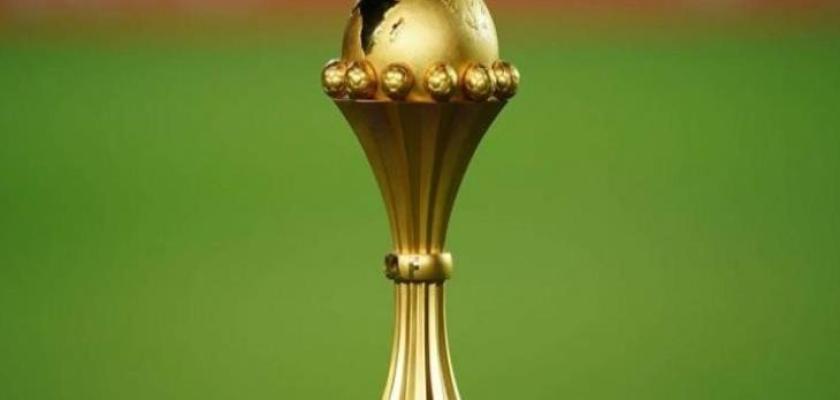 كاف يخطط لزيادة المشاركين في كأس الأمم الأفريقية إلى 28 منتخبًا