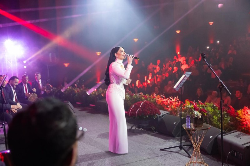 ديانا كرزون تخطف ترند عيد الحب وتسحر جمهورها