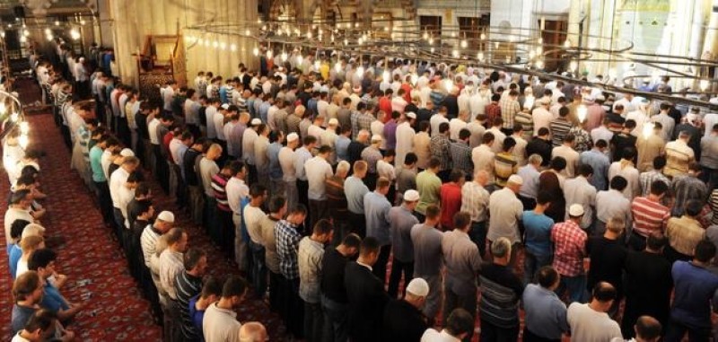 لماذا ميز الله صلاة العشاء؟