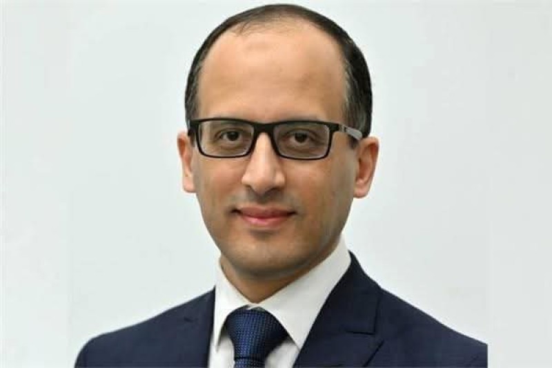 الحكومة تكشف عن موعد زيادة الأجور والمعاشات